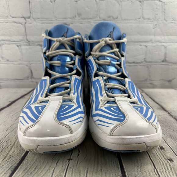 Nike Air Jordan Aero Mania Mens Sz 11.5 UNC TARHEELS Carolina Blue 552313 2013 - Picture 2 of 8
